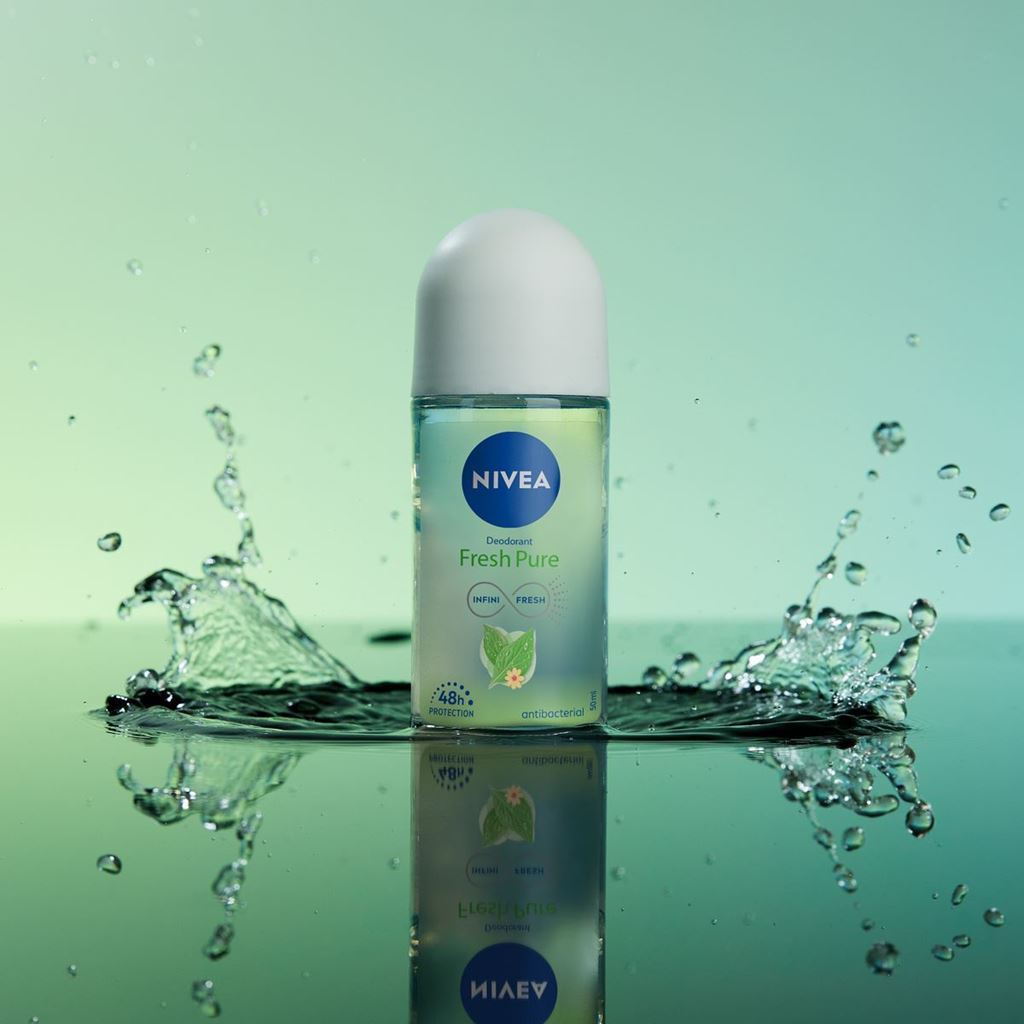 Nivea Fresh Pure Women's Roll-On Deodorant, 50 mL - Image 3