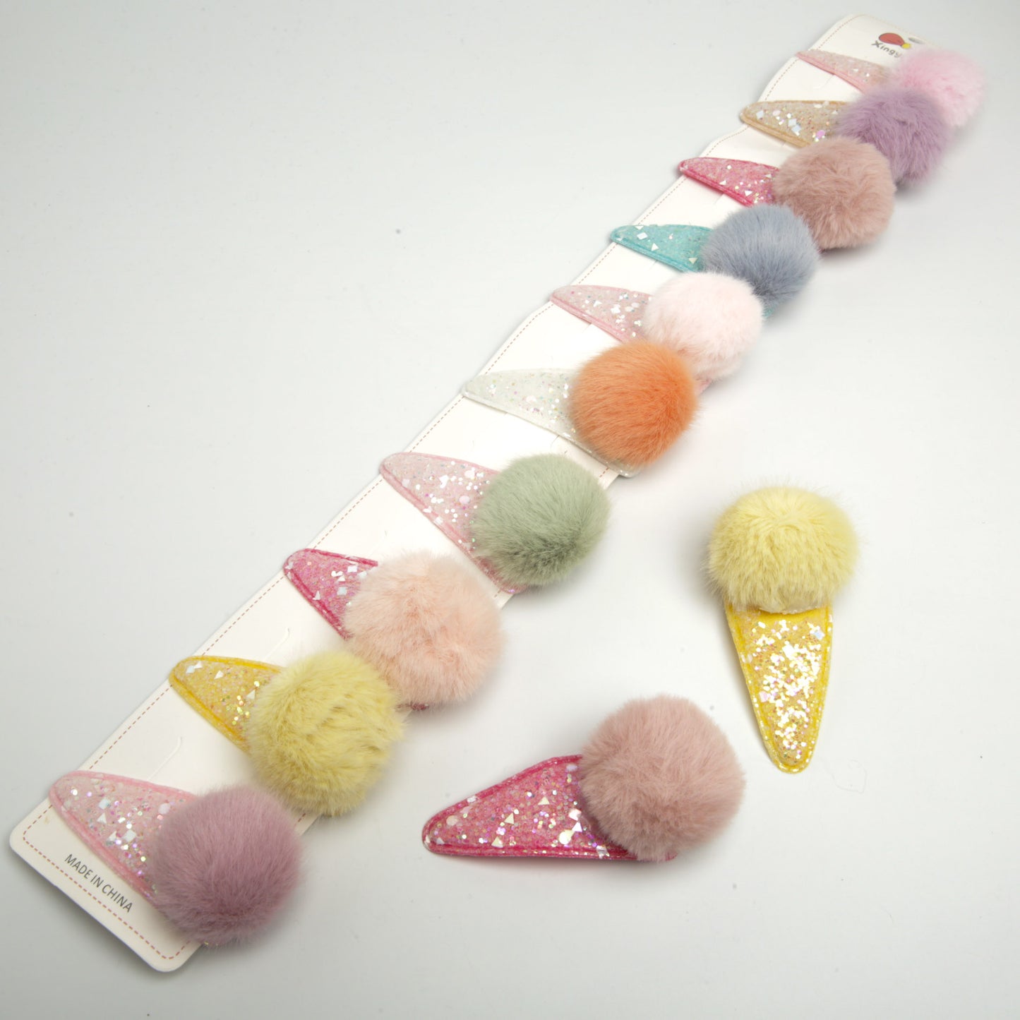 Kids Faux Fur Snap Hair Clip 6-2907, 8 x 4 cm (Price per 1 pc)