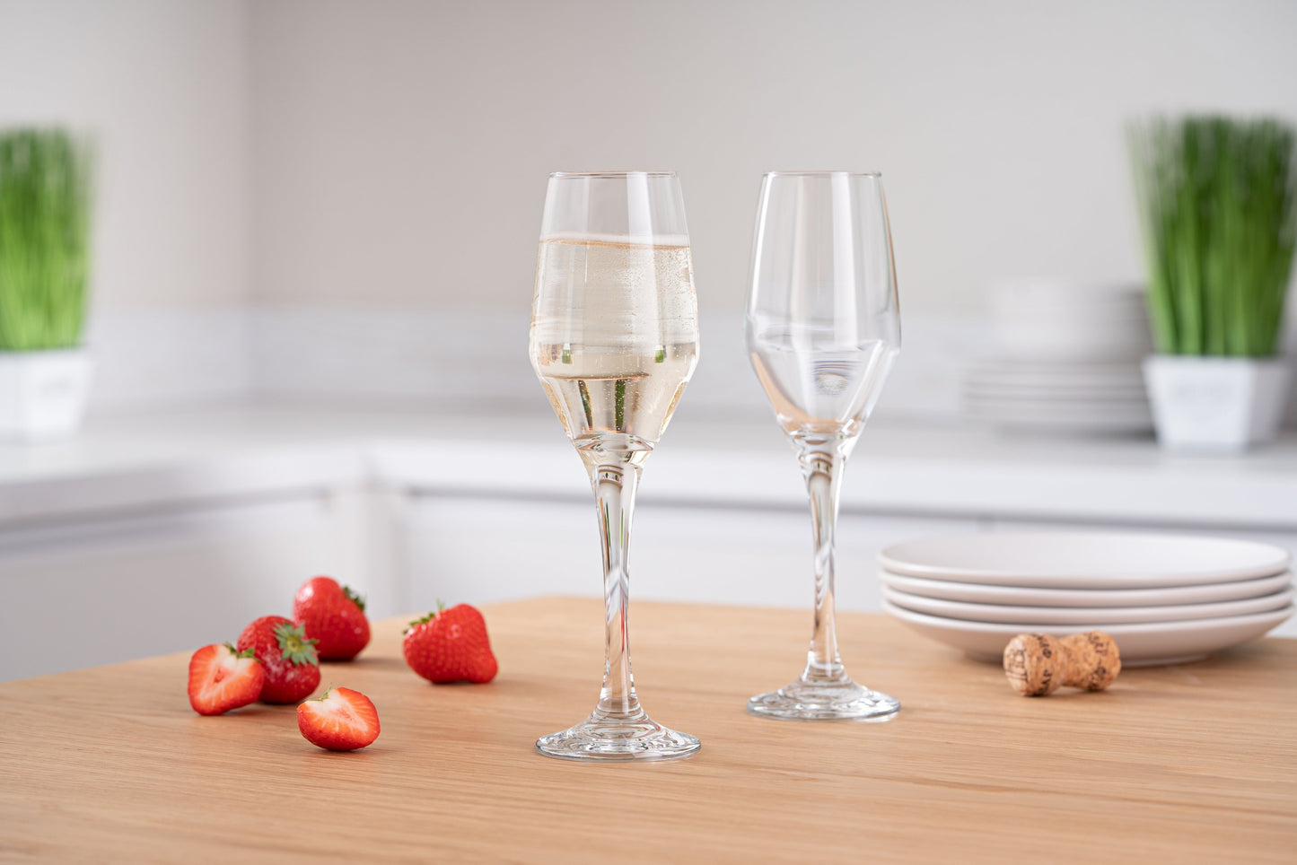 Ardesto Loreto AR2623LC Champagne Flute Set, 6 x 230 mL - Image 3