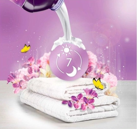 Lenor Pink Amethyst Love Fabric Softener, 925 mL - Image 3