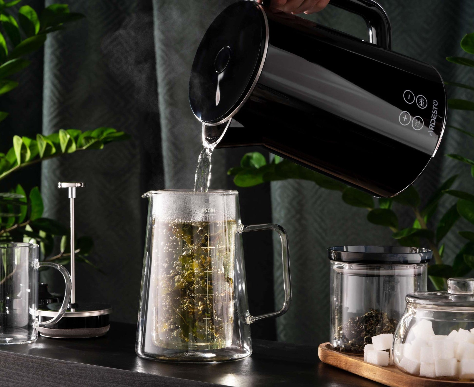 Ardesto EKL-X53E Double-Wall Electric Kettle with LED Display & Otter Control, 1.7 L - Image 4