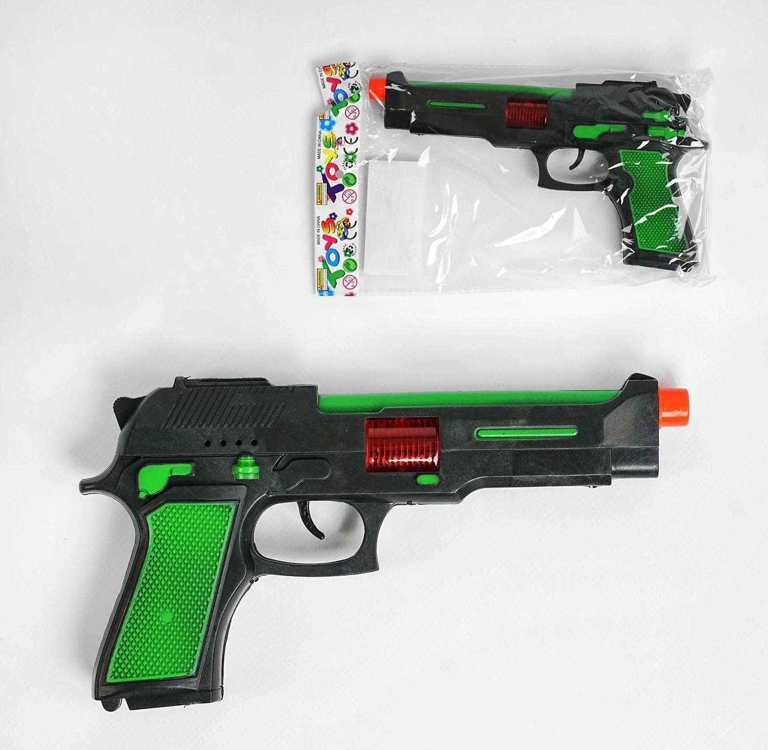 Toys 236-16 Toy Pistol in Bag