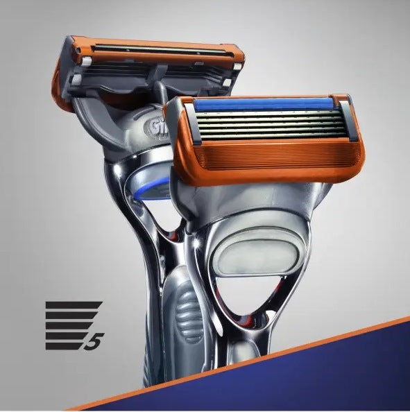Gillette Fusion 5 Razor with 2 Cartridges - Image 3