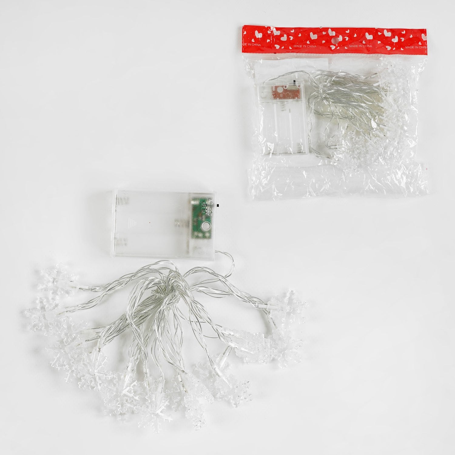 C 61490 Snowflake Battery-Powered String Lights in Bag, Yellow Light, 2 Modes - Image 2