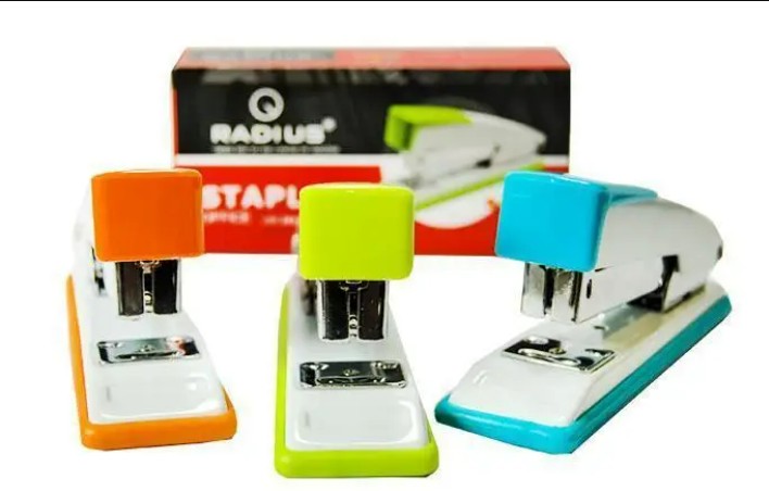 Radius 9909 Stapler for 24/6 Staples - Image 3