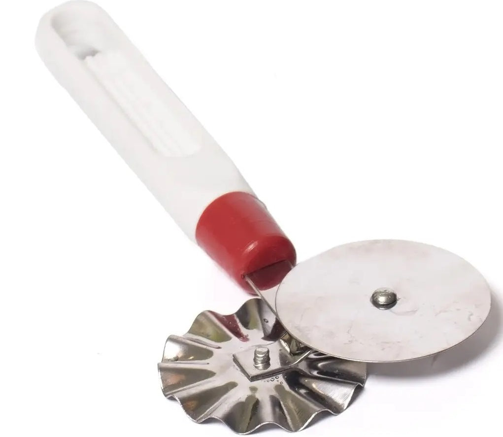 2-in-1 Dough & Pizza Cutter