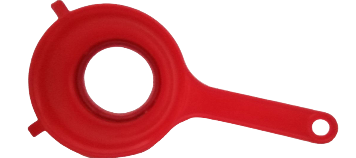 Small Plastic Strainer with Nylon Mesh, 9 x 5.5 x 4 cm - Image 3