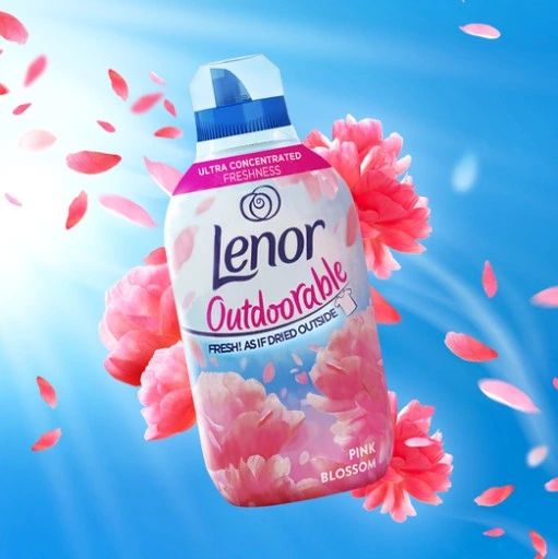 Lenor Pink Blossom Fabric Softener, 770 mL - Image 2