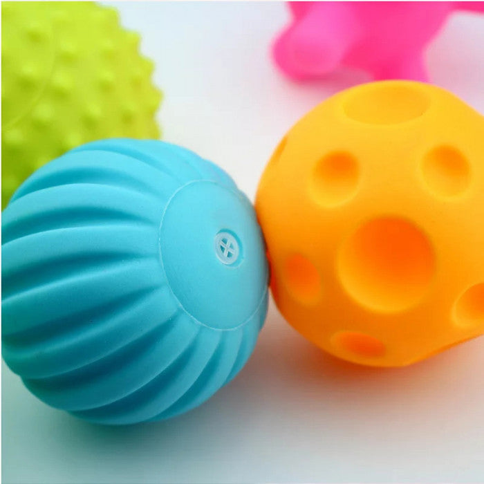 Tiptop KM261A Sensory Ball Set in Net - Image 3