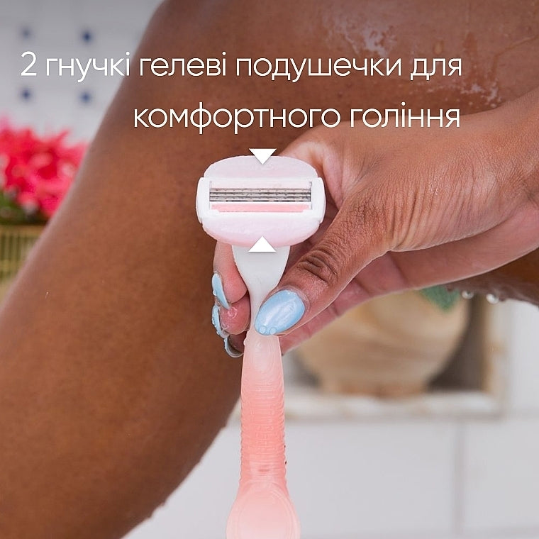 Gillette Venus Comfortglide Spa Breeze 3-Blade Women's Razor with 1 Cartridge - Image 3