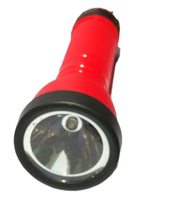 TH-182 LED Flashlight with 2 R20 Batteries - Image 2