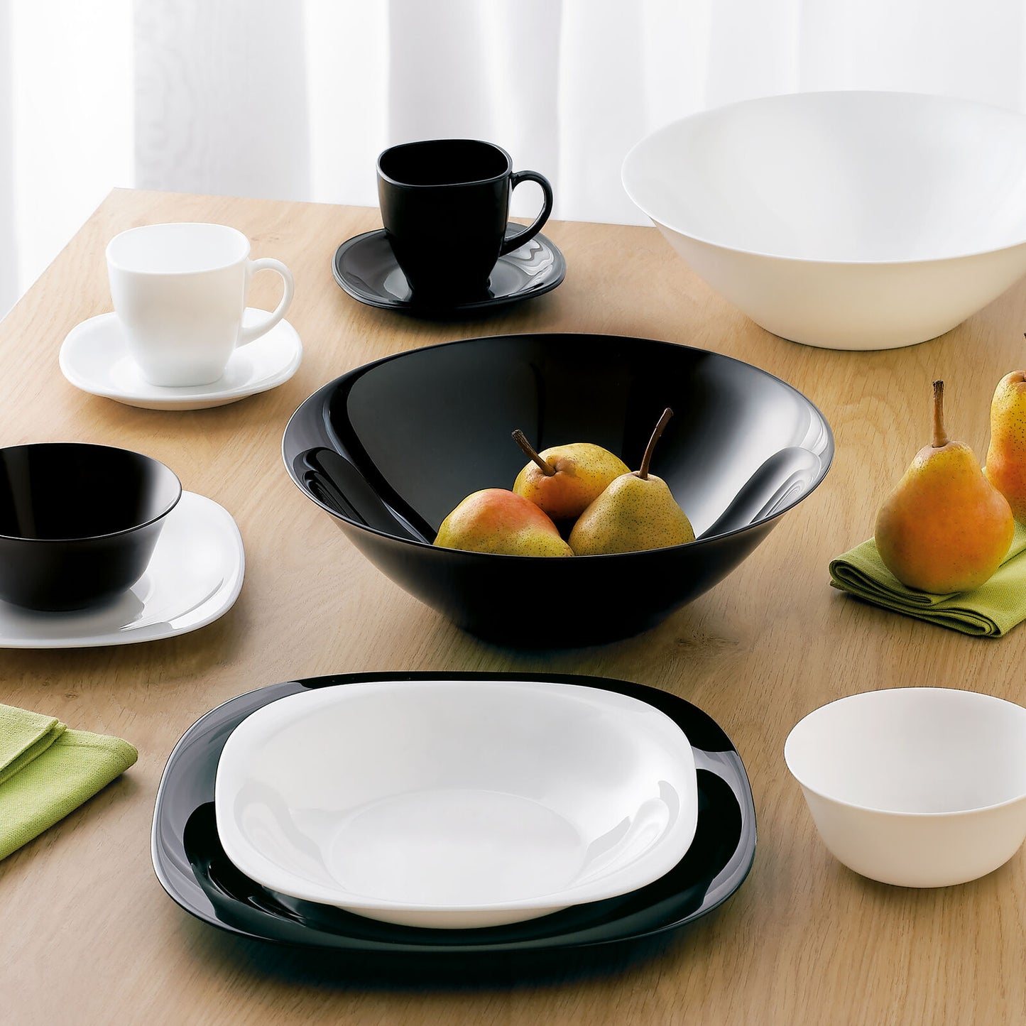 Luminarc Carine Black & White Dinnerware Set for 6, 19 pcs - Image 4