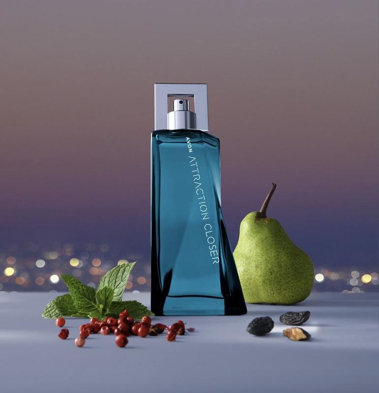 Avon Attraction Closer Men's Eau de Toilette, 75 mL - Image 2