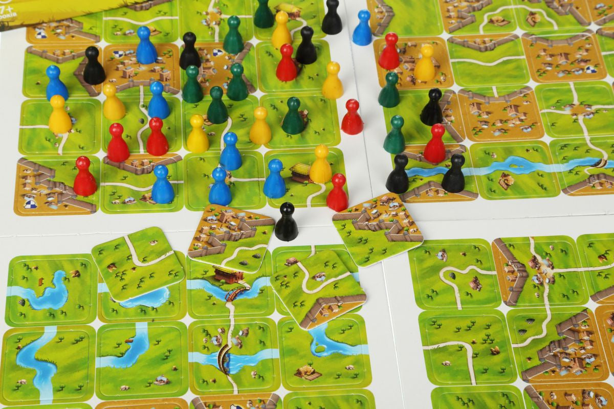 Arial Fortress Board Game - Image 4