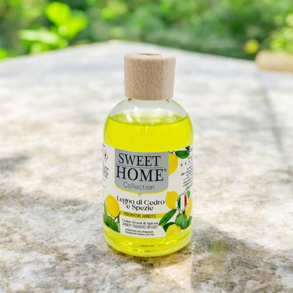 Sweet Home Cedar Wood & Spices Home Fragrance, 100 mL - Image 3