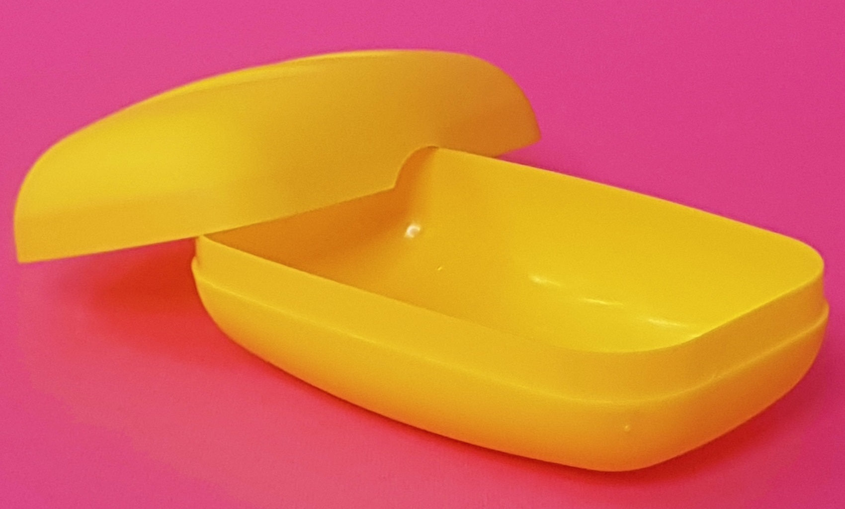 Closed Plastic Soap Dish Baton - Image 2