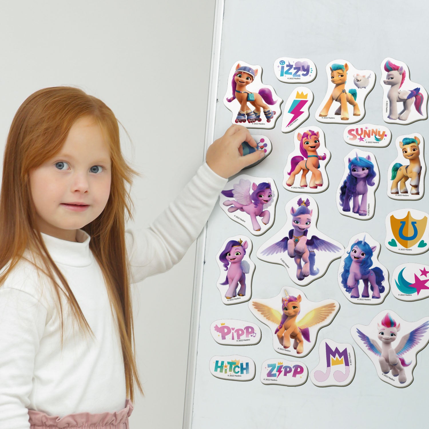 ME5031-21 My Little Pony Friendship Magnet Set - Image 3