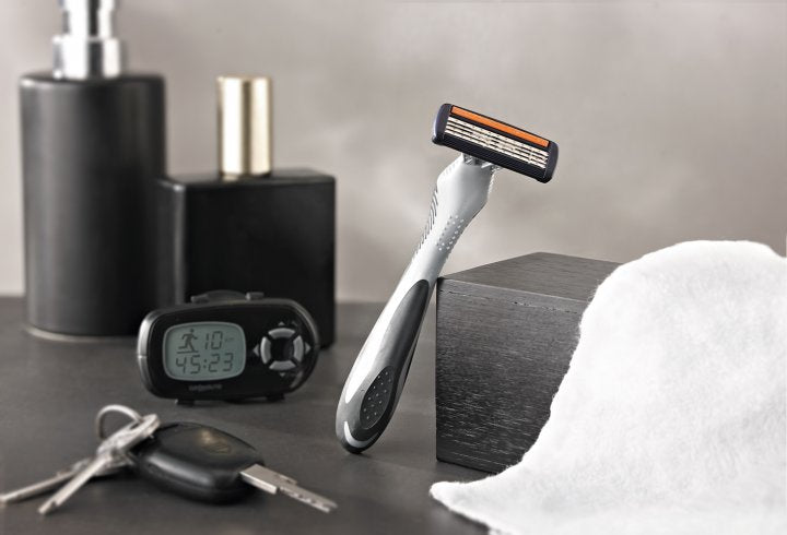 BIC Flex 4 Disposable Razors, 4 Blades, 3 + 1 pcs - Image 4