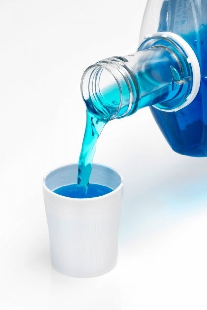 Dontodent Intensive Gum Care Mouthwash, 500 mL - Image 3