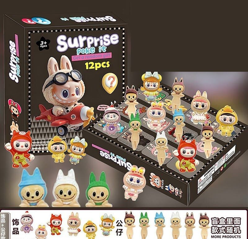 LZMH 12-007 C2 Character Figure Advent Calendar Set, 12 Compartments