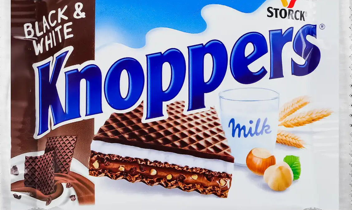 Knoppers Black & White Wafers, 25 g