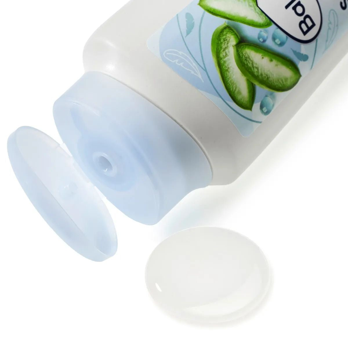 Balea Sensitive Shampoo for Sensitive Scalp, 300 mL - Image 2