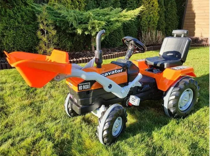 Pilsan 07-297 Pedal Excavator with Bucket, Rubberized Wheels, Adjustable Seat & Steering-Wheel Horn - Image 4