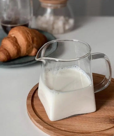 Olens DG1038 Karl Glass Milk Jug, 340 mL - Image 2