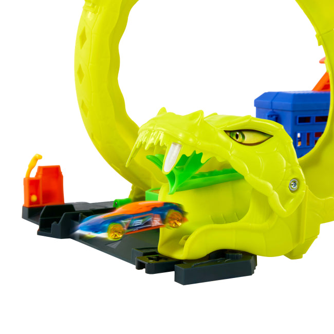 Hot Wheels City JBM63 Snake Spiral Attack Play Set - Image 4