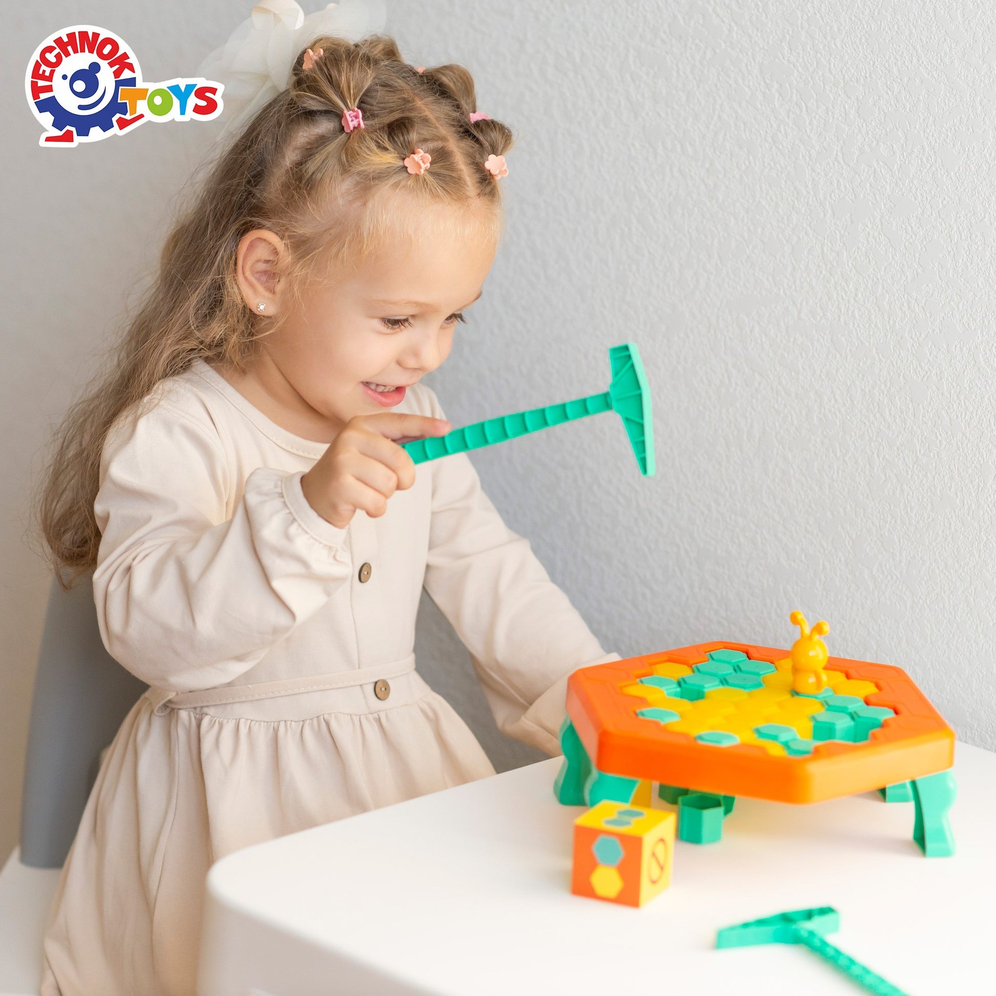 TechnoK 9741 Hold On, Baby Board Game - Image 3