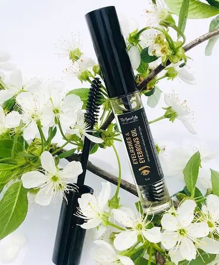 Top Beauty Lash & Brow Growth and Strengthening Oil, 9 mL - Image 2