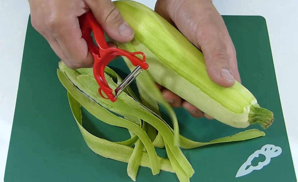 Double-Sided Vegetable Peeler - Image 3