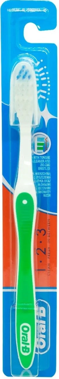 Oral-B 1.2.3 Medium Toothbrush