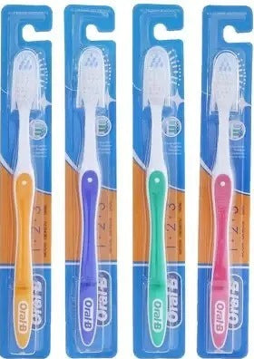 Oral-B 1.2.3 Medium Toothbrush - Image 2
