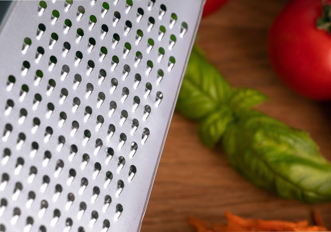 Gusto GT-GN-1202 Four-Sided Kitchen Grater - Image 4