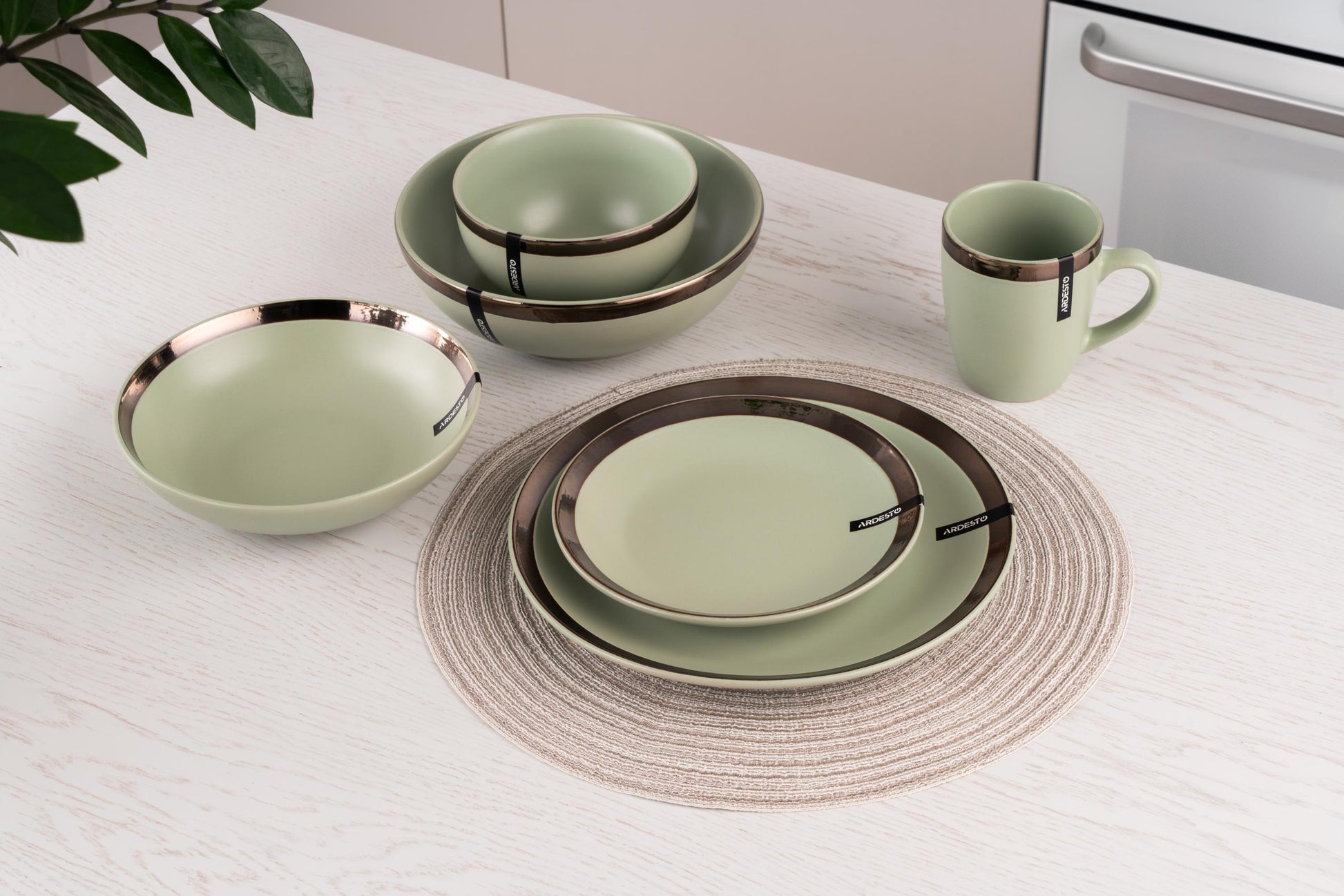 Ardesto Liguria Green Day AR2919LGC Ceramic Dessert Plate, 19 cm - Image 3